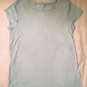 Lululemon mint green t, exclusive/limited edition